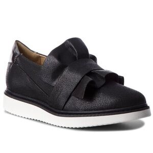 Geox Respira Thymar Women’s Slip-On Loafers with Ruffle Design in Black Shimmer